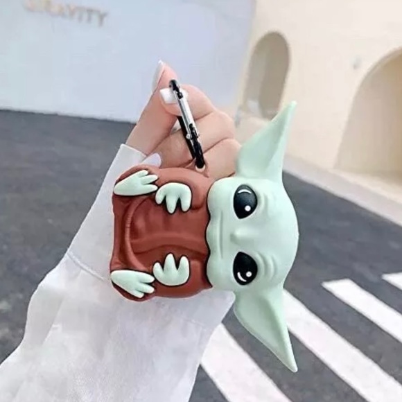 Star Wars Baby Yoda Mandalorian AirPod 1 & 2 Case - Picture 3 of 4